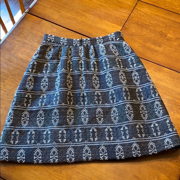 New Wool Blend AKRIS Switzerland Skirt - Picture 3 of 8